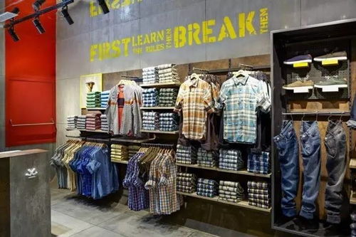 融合科技与潮流 班加罗尔Wrogn男士服装零售店面设计新诠释